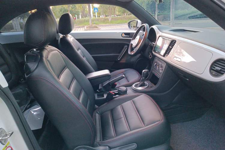 Used Volkswagen Beetle 2016 180TSI Club Edition Right Front Seat
