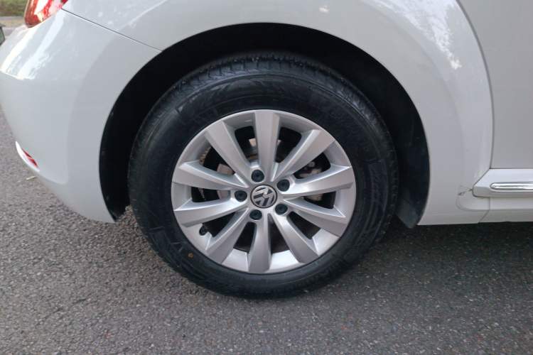 Used Volkswagen Beetle 2016 180TSI Club Edition Right Rear Wheel Hub