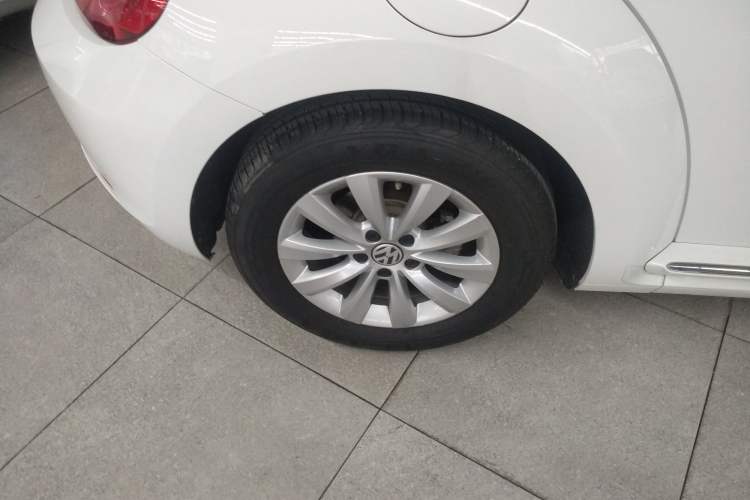 Used Volkswagen Beetle 2016 180TSI Club Edition Right Rear Wheel Hub