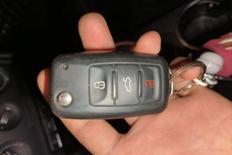 Used Volkswagen Beetle 2016 180TSI Club Edition Vehicle Key