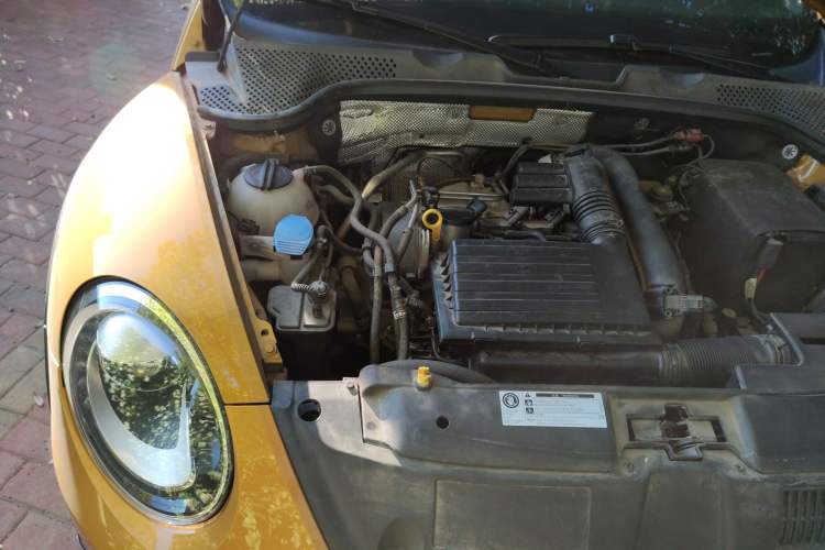 Used Volkswagen Beetle 2016 280TSI Dune Off-Road Edition Engine Bay Right