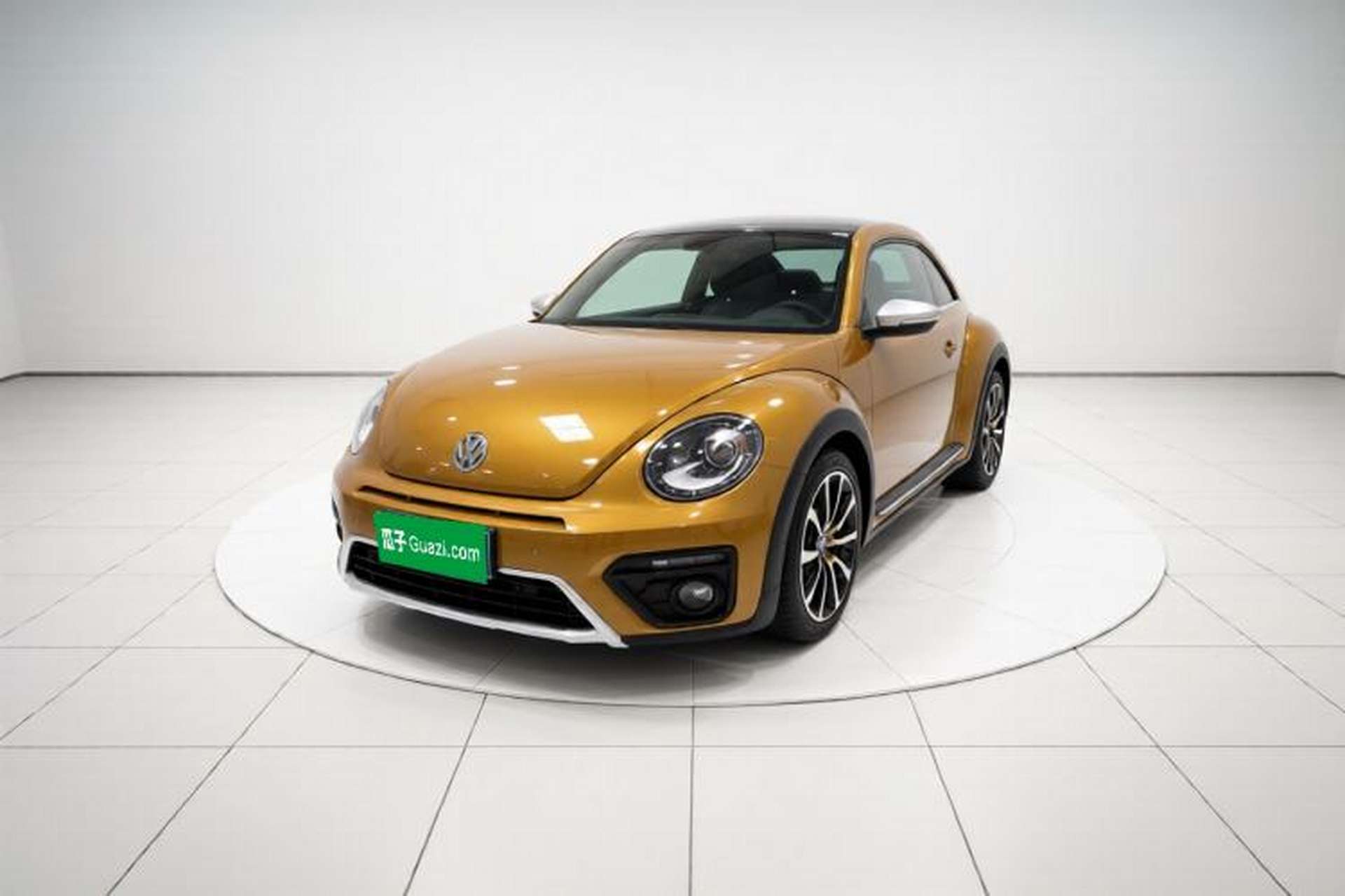 Used Volkswagen Beetle 2016 180TSI Dune Off-Road Edition Front Left 45 Deg