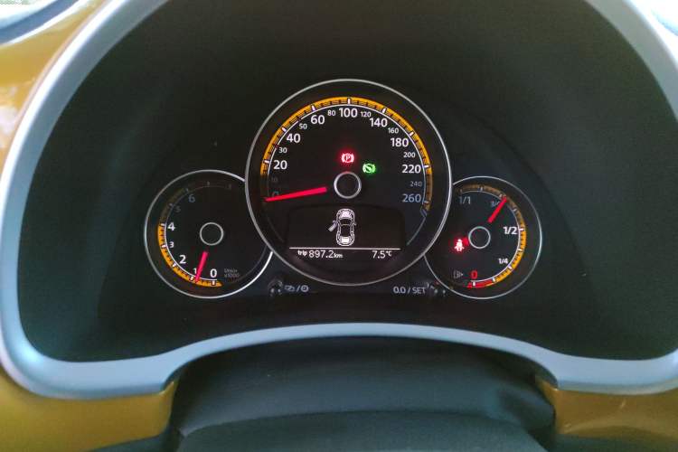 Used Volkswagen Beetle 2016 280TSI Dune Off-Road Edition Instrument Cluster