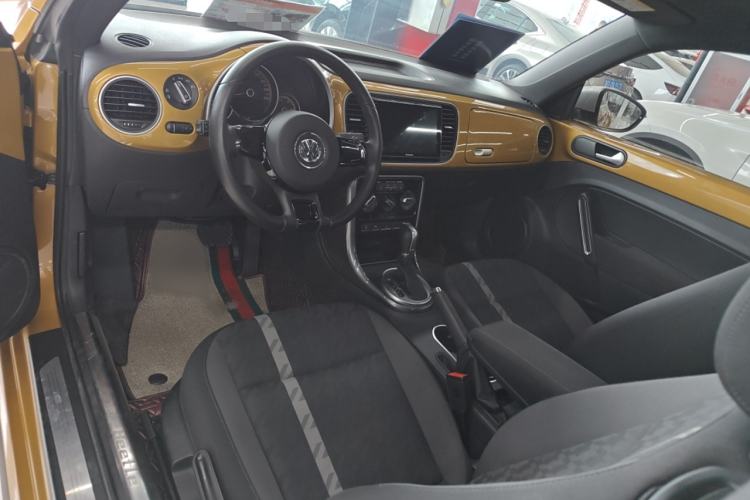 Used Volkswagen Beetle 2016 180TSI Dune Off-Road Edition Interior 3