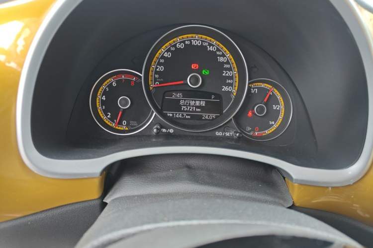 Used Volkswagen Beetle 2016 280TSI Dune Off-Road Edition Odometer Close Up