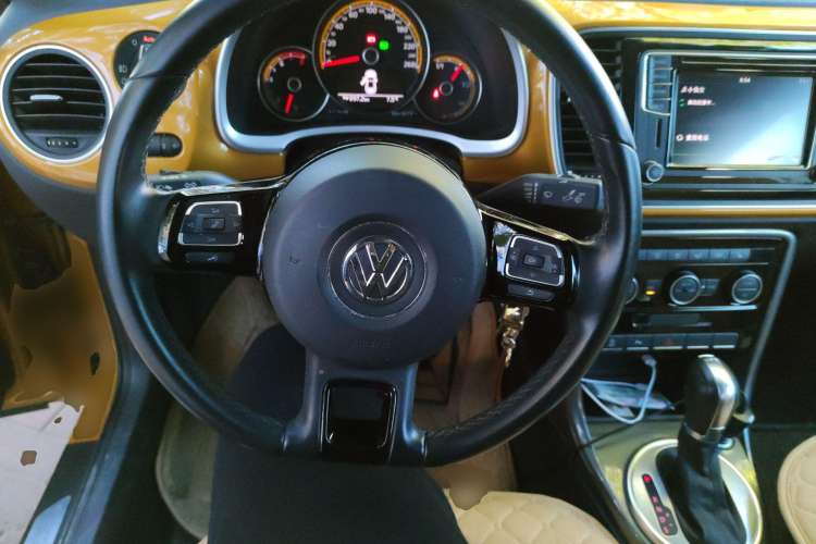 Used Volkswagen Beetle 2016 280TSI Dune Off-Road Edition Steering Wheel