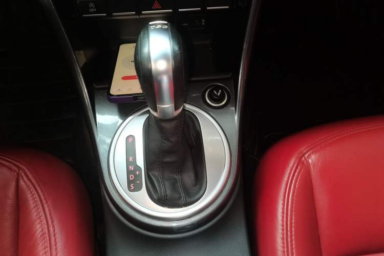 Used Volkswagen Beetle 2017 180TSI Yile Edition Gear Lever