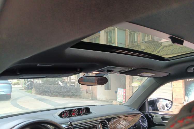 Used Volkswagen Beetle 2017 180TSI Shangle Edition Headliner