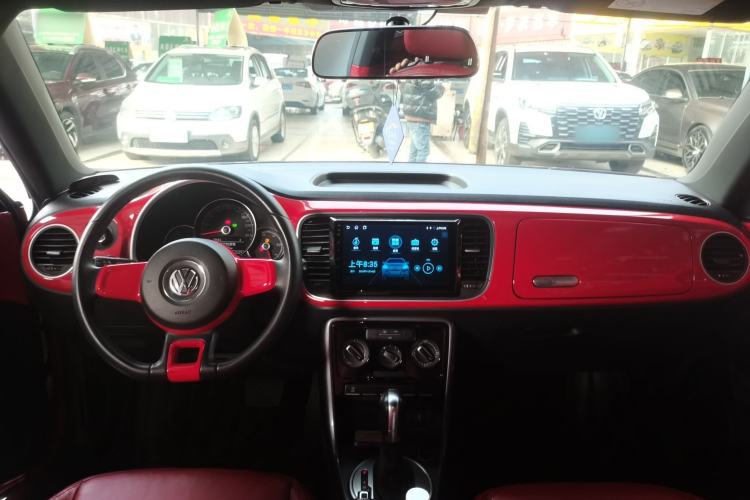 Used Volkswagen Beetle 2017 180TSI Yile Edition Interior 2