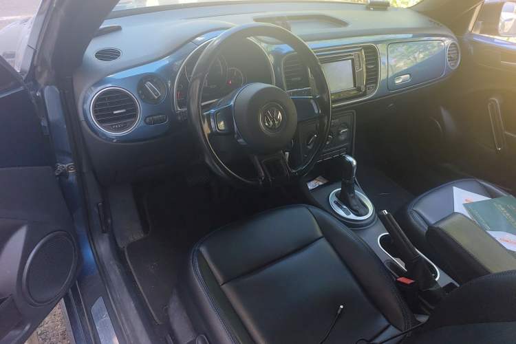 Used Volkswagen Beetle 2017 180TSI Yile Edition Center Console