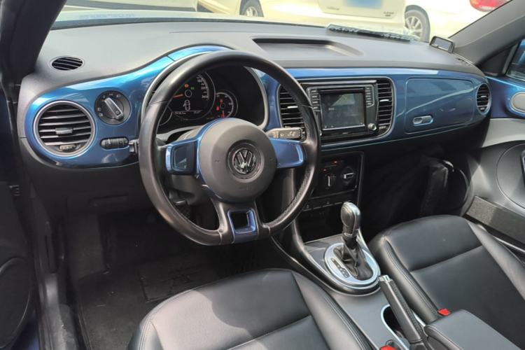 Used Volkswagen Beetle 2017 180TSI Yile Edition Center Console