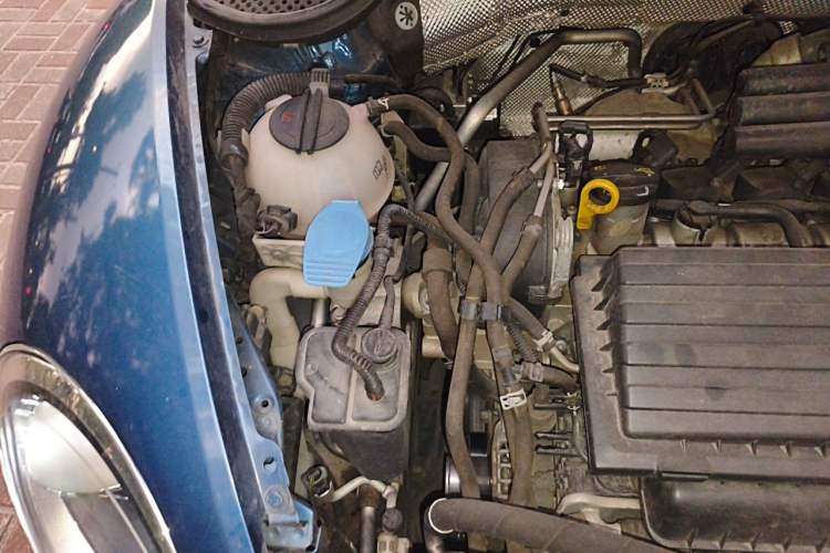 Used Volkswagen Beetle 2017 280TSI ZhiLe Edition Engine Bay Right