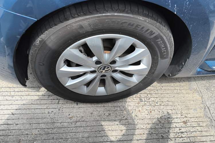 Used Volkswagen Beetle 2017 180TSI Yile Edition Exterior 4