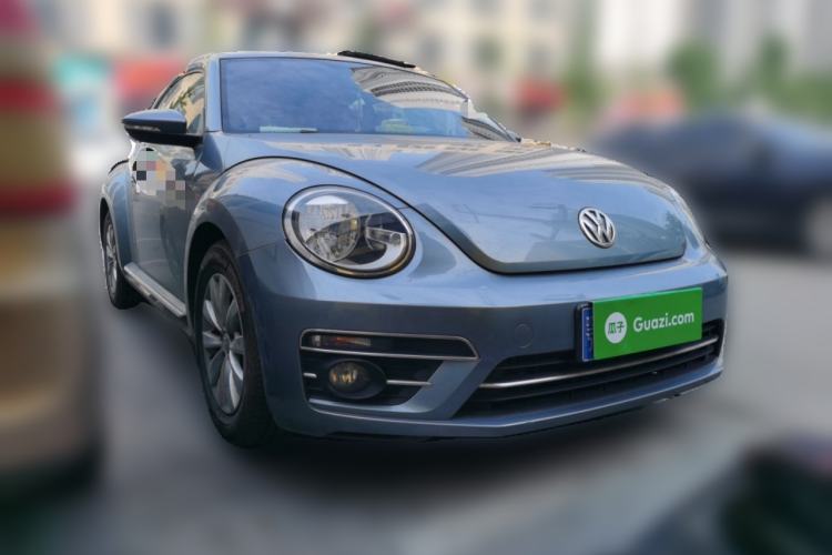 Used Volkswagen Beetle 2017 180TSI Yile Edition Front Right 45 Deg