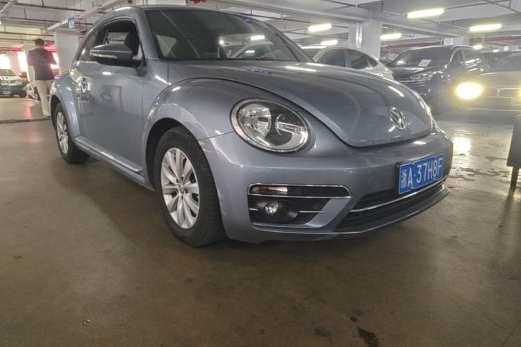 Used Volkswagen Beetle 2017 180TSI Yile Edition Front Right 45 Deg