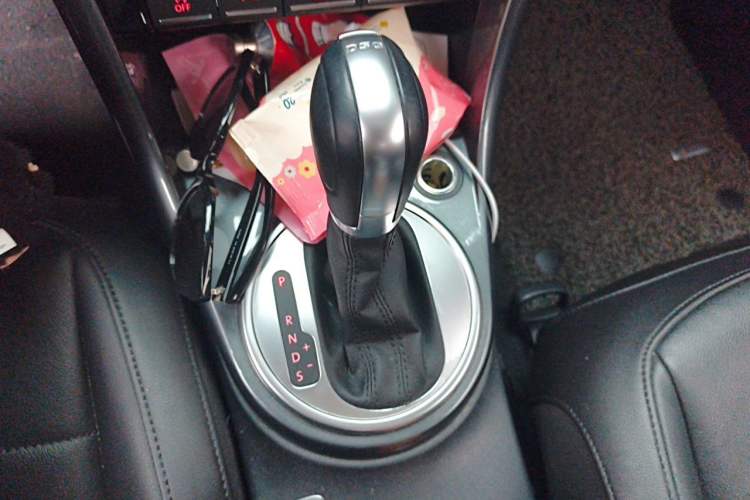 Used Volkswagen Beetle 2017 280TSI ZhiLe Edition Gear Lever