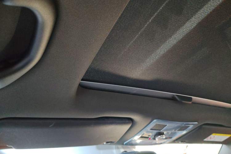 Used Volkswagen Beetle 2017 180TSI Shangle Edition Headliner