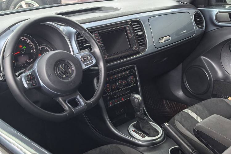 Used Volkswagen Beetle 2017 280TSI Zongle Edition Interior 1