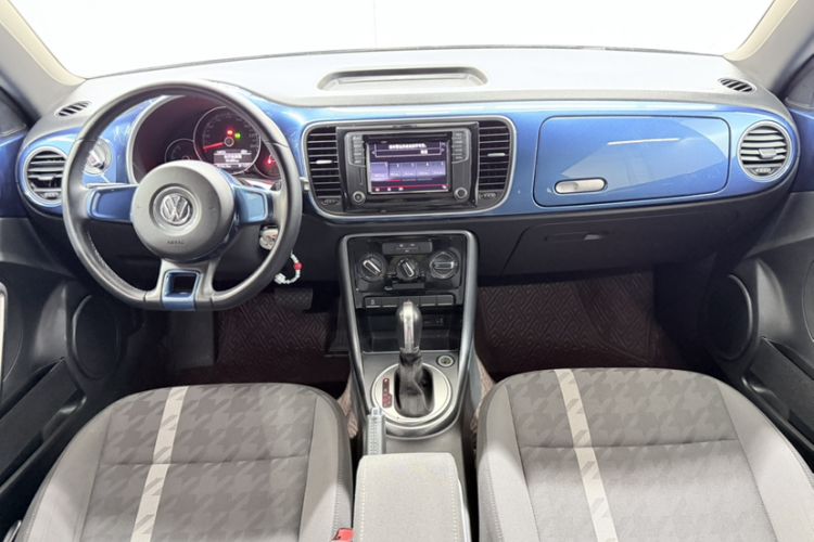 Used Volkswagen Beetle 2017 180TSI Yile Edition Interior 1