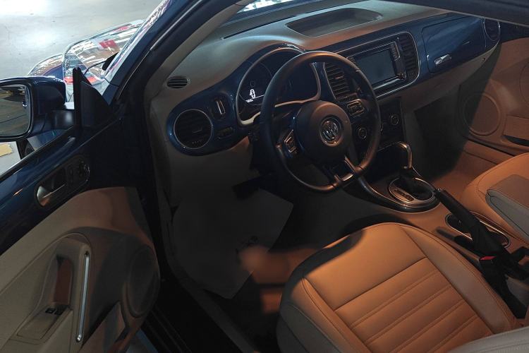 Used Volkswagen Beetle 2017 280TSI Zongle Edition Interior 2