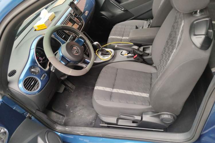 Used Volkswagen Beetle 2017 180TSI Shangle Edition Left Front Seat
