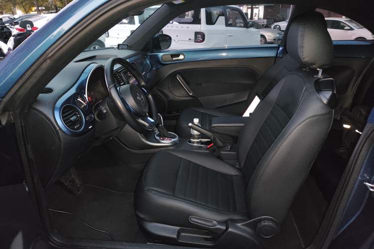 Used Volkswagen Beetle 2017 180TSI Yile Edition Left Front Seat