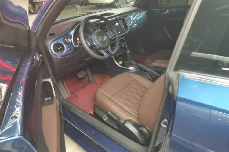 Used Volkswagen Beetle 2017 180TSI Shangle Edition Left Front Seat