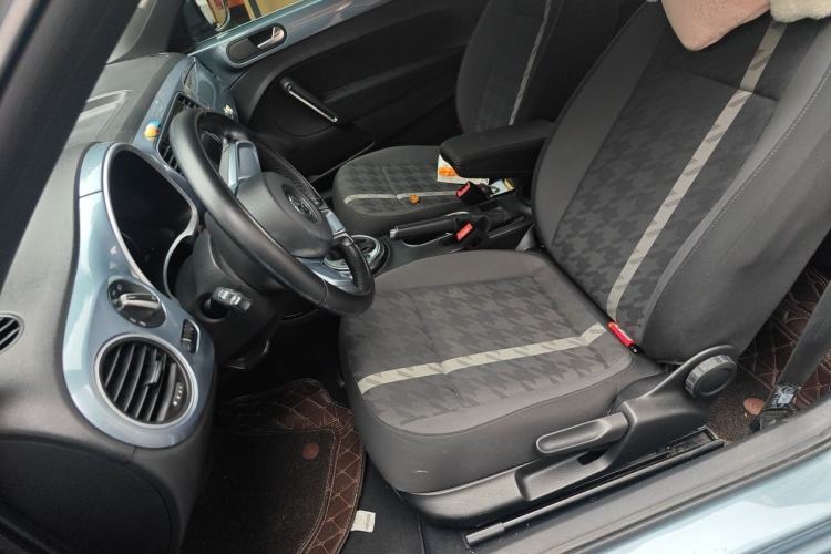 Used Volkswagen Beetle 2017 180TSI Yile Edition Left Front Seat