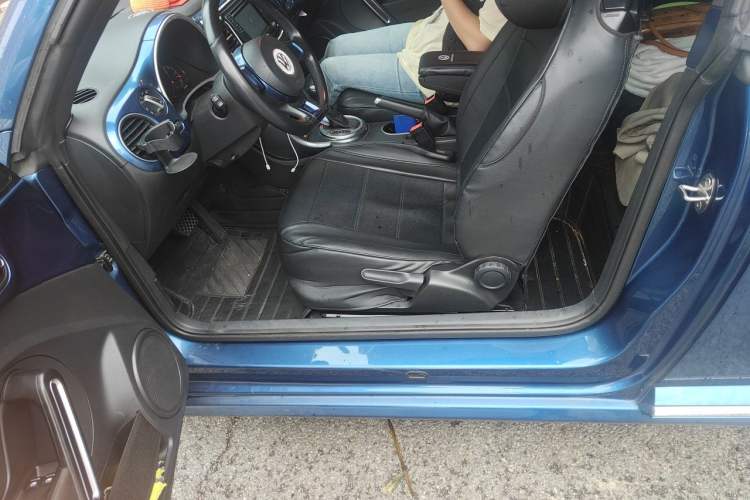 Used Volkswagen Beetle 2017 180TSI Yile Edition Left Front Seat