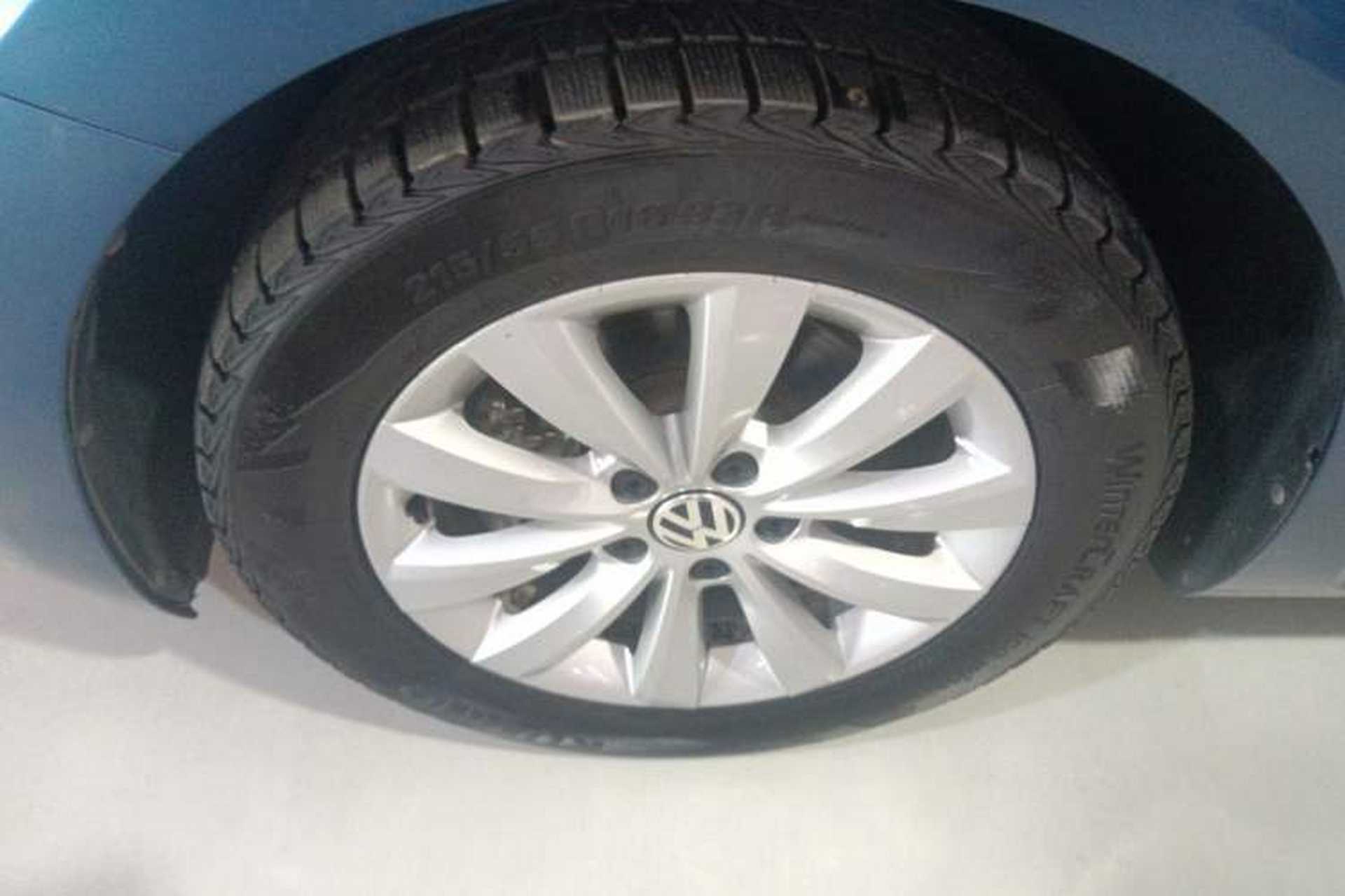 Used Volkswagen Beetle 2017 180TSI Yile Edition Left Front Wheel Hub