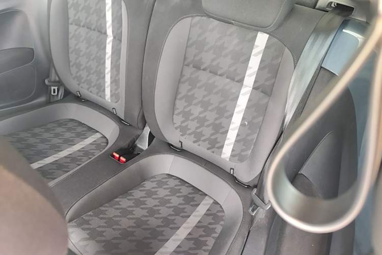 Used Volkswagen Beetle 2017 180TSI Yile Edition Left Rear Seat