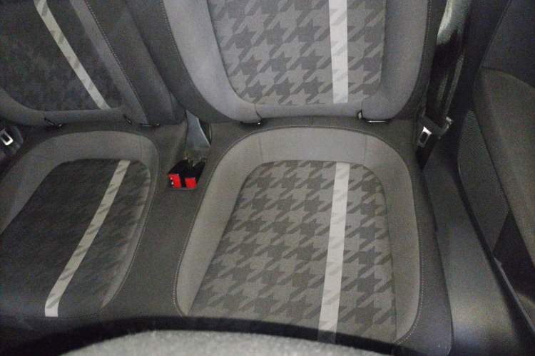 Used Volkswagen Beetle 2017 180TSI Yile Edition Left Rear Seat