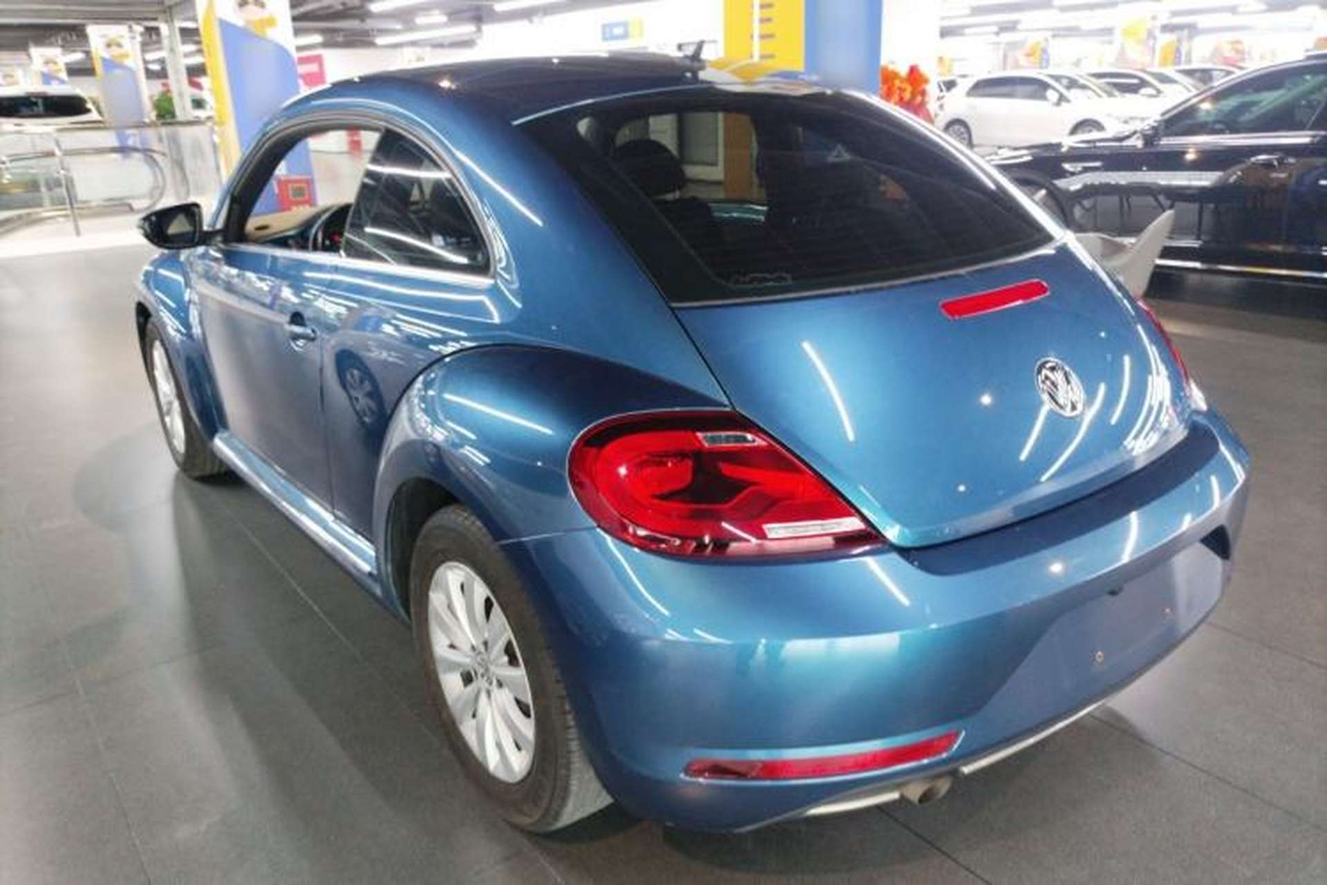 Used Volkswagen Beetle 2017 180TSI Yile Edition Rear Left 45 Deg