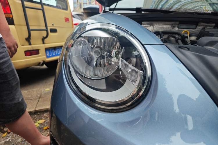 Used Volkswagen Beetle 2017 180TSI Yile Edition Right Front Headlight