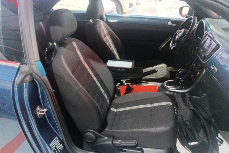 Used Volkswagen Beetle 2017 180TSI Yile Edition Right Front Seat