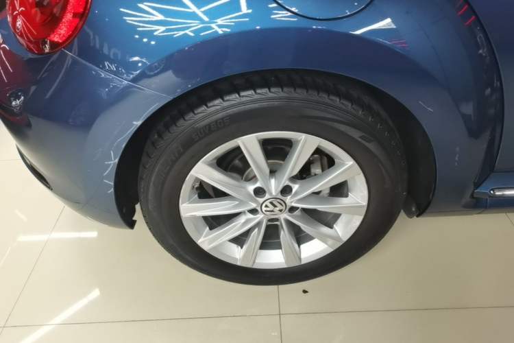 Used Volkswagen Beetle 2017 180TSI Shangle Edition Right Rear Wheel Hub