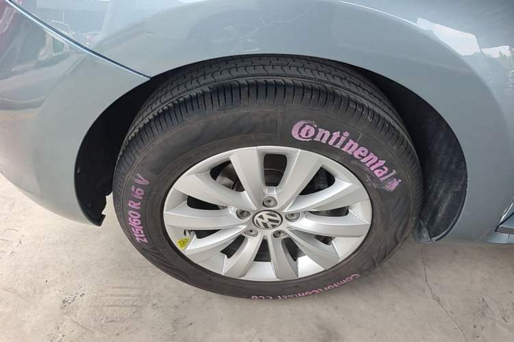 Used Volkswagen Beetle 2017 180TSI Yile Edition Right Rear Wheel Hub