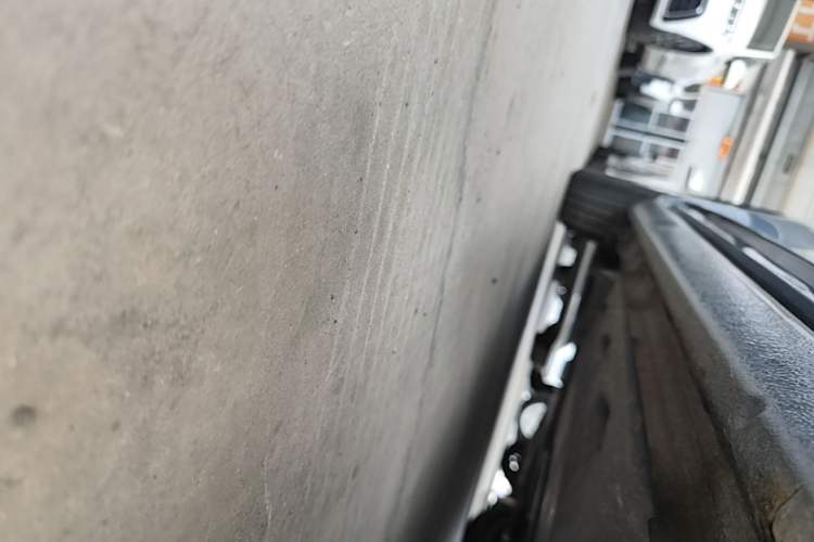 Used Volkswagen Beetle 2017 180TSI Yile Edition Right Side Sill