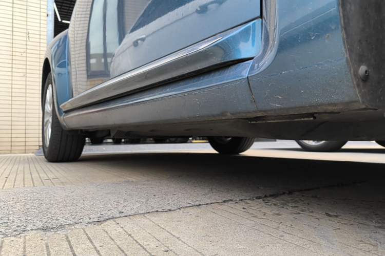 Used Volkswagen Beetle 2017 180TSI Yile Edition Right Side Sill