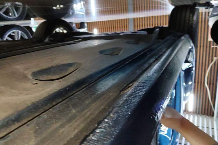 Used Volkswagen Beetle 2017 180TSI Shangle Edition Right Side Sill