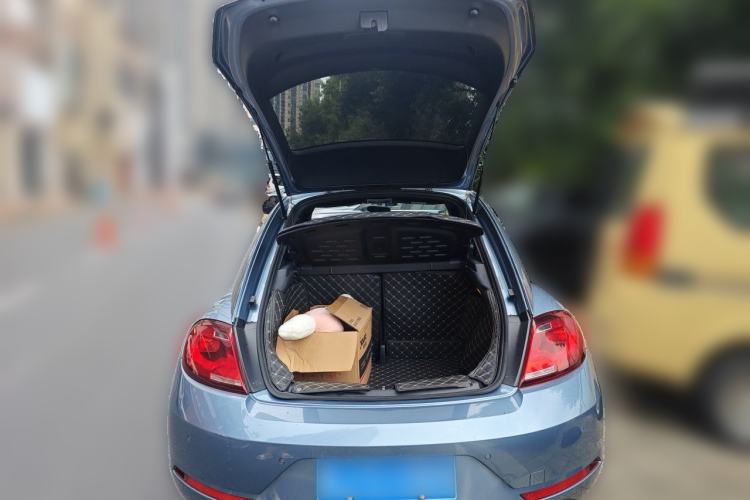 Used Volkswagen Beetle 2017 180TSI Yile Edition Trunk