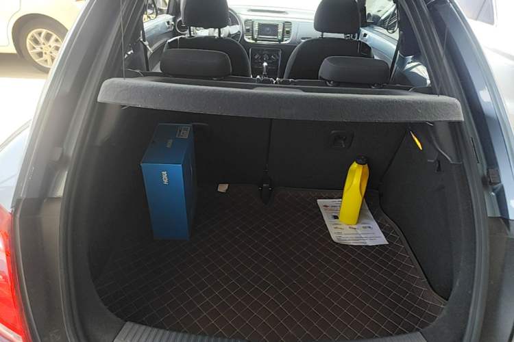 Used Volkswagen Beetle 2017 180TSI Yile Edition Trunk