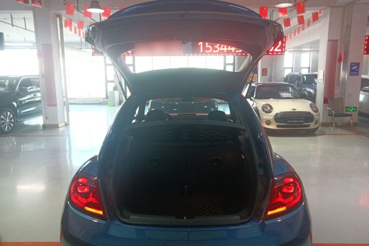 Used Volkswagen Beetle 2017 180TSI Yile Edition Trunk
