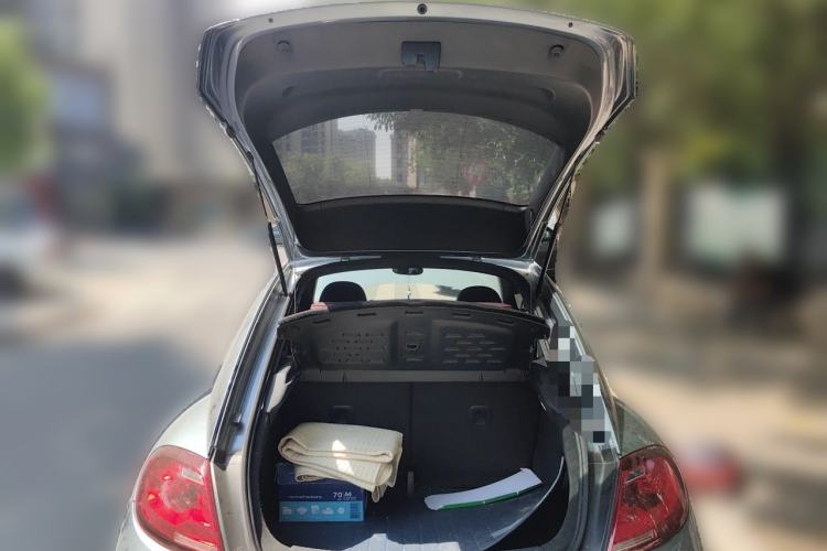 Used Volkswagen Beetle 2017 180TSI Yile Edition Trunk