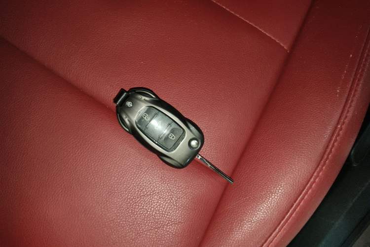 Used Volkswagen Beetle 2017 180TSI Yile Edition Interior 1