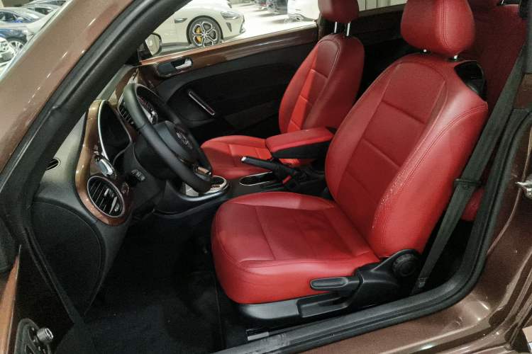 Used Volkswagen Beetle 2017 180TSI Yile Edition Left Front Seat