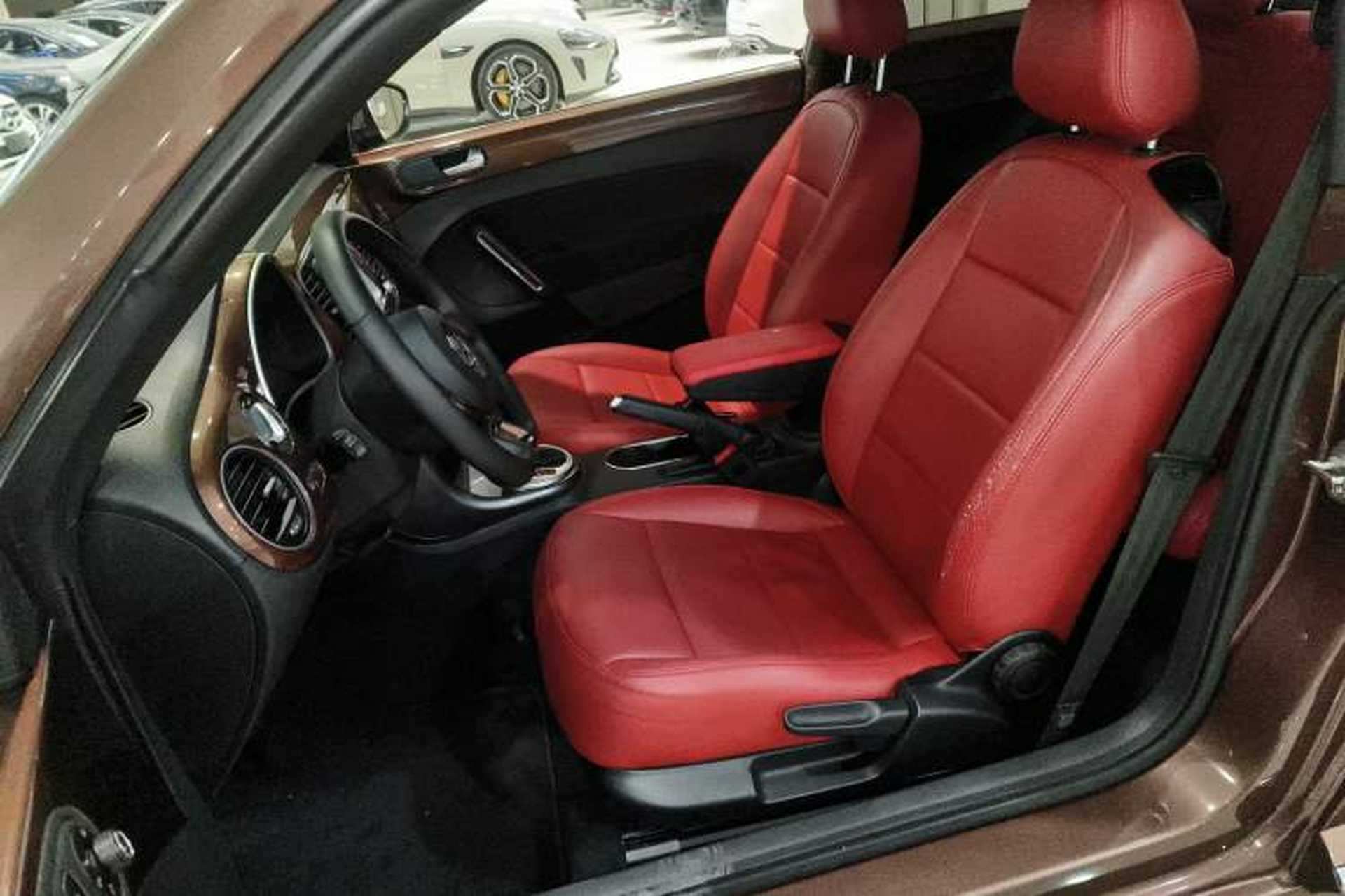 Used Volkswagen Beetle 2017 180TSI Yile Edition Left Front Seat