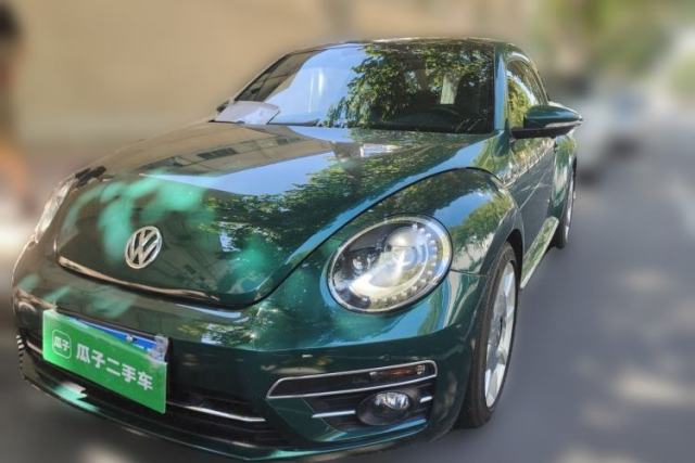 Ojetý Volkswagen Beetle 2017 180TSI Emerald Classic Edition