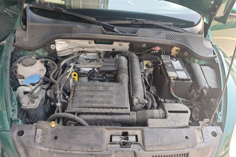 Used Volkswagen Beetle 2017 180TSI Yile Edition Engine Bay