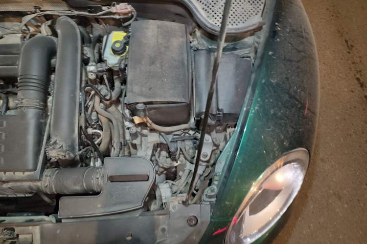 Used Volkswagen Beetle 2017 180TSI Emerald Classic Edition Engine Bay Left
